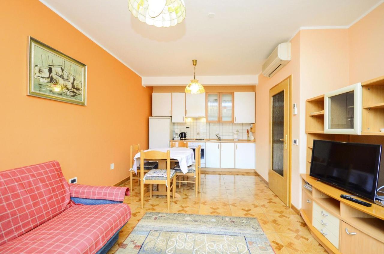 Apartments Marija Umag Luaran gambar